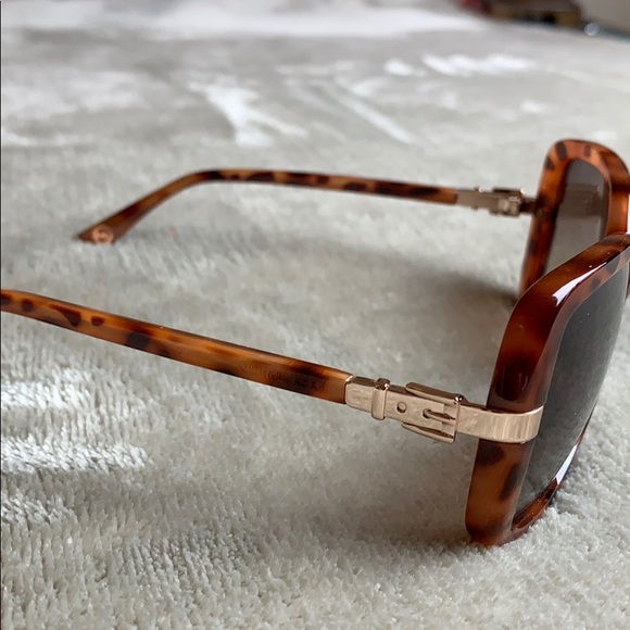 Michael Kors Sunglasses - Picture 2 of 5